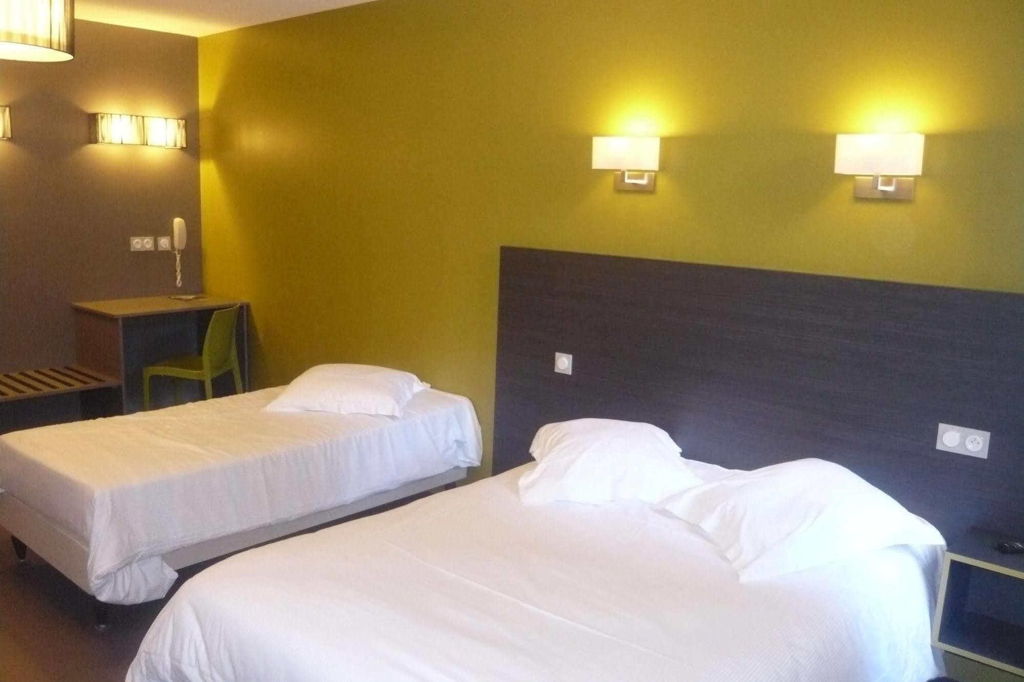 Hotel Quai De Saone มากง ภายนอก รูปภาพ